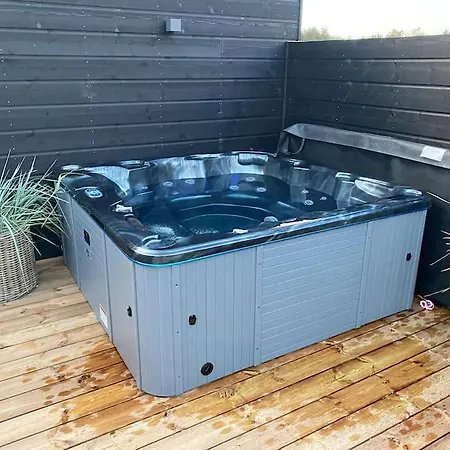 Holiday home Fantastisk Store Terrasser Med Havudsigt Og Udespa *